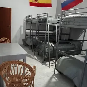 Ostello Dama Hostelbb, Napoli
