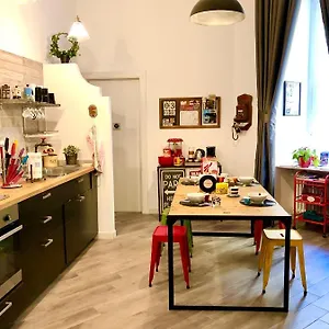 Affittacamere M99 Design, Napoli